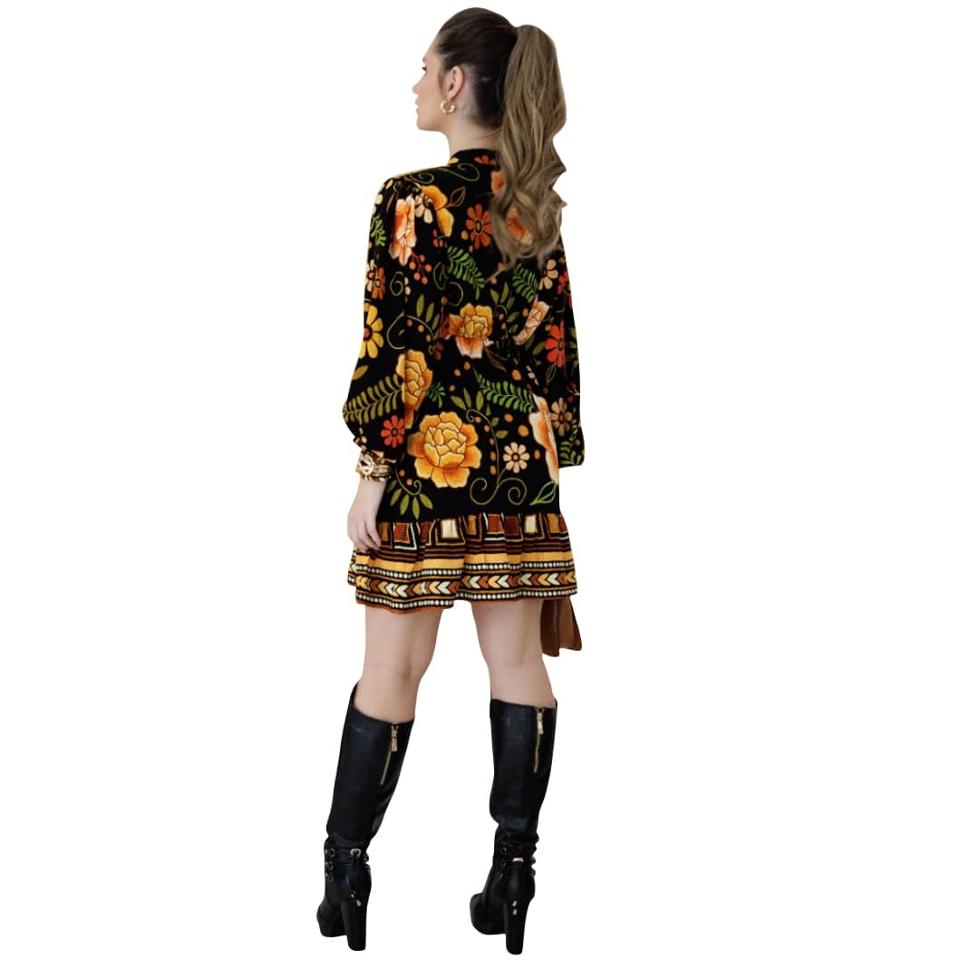 Vestido curto com babado manga longa Kyoto Bloom