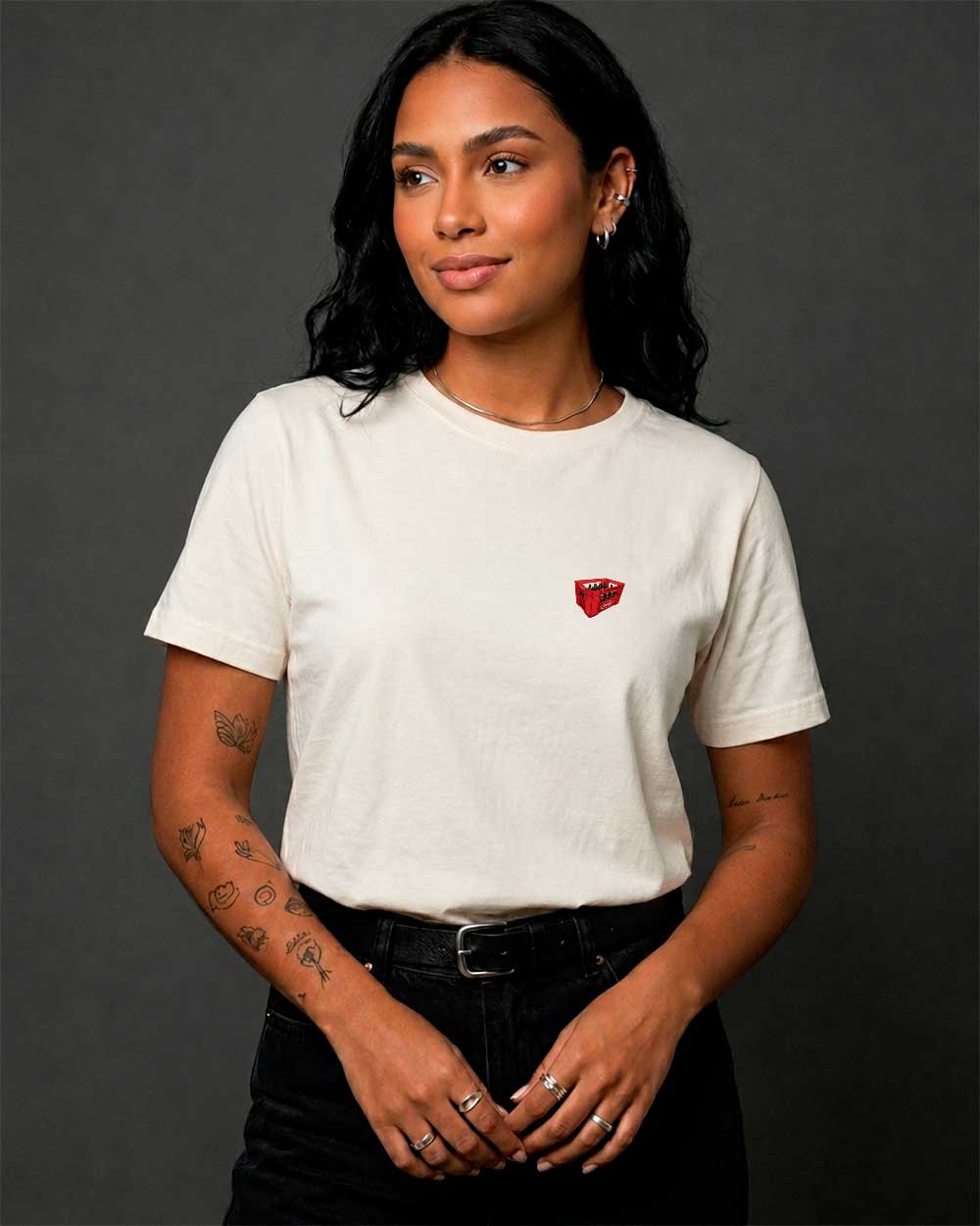 Camiseta Feminina Mini Bordado Engradado