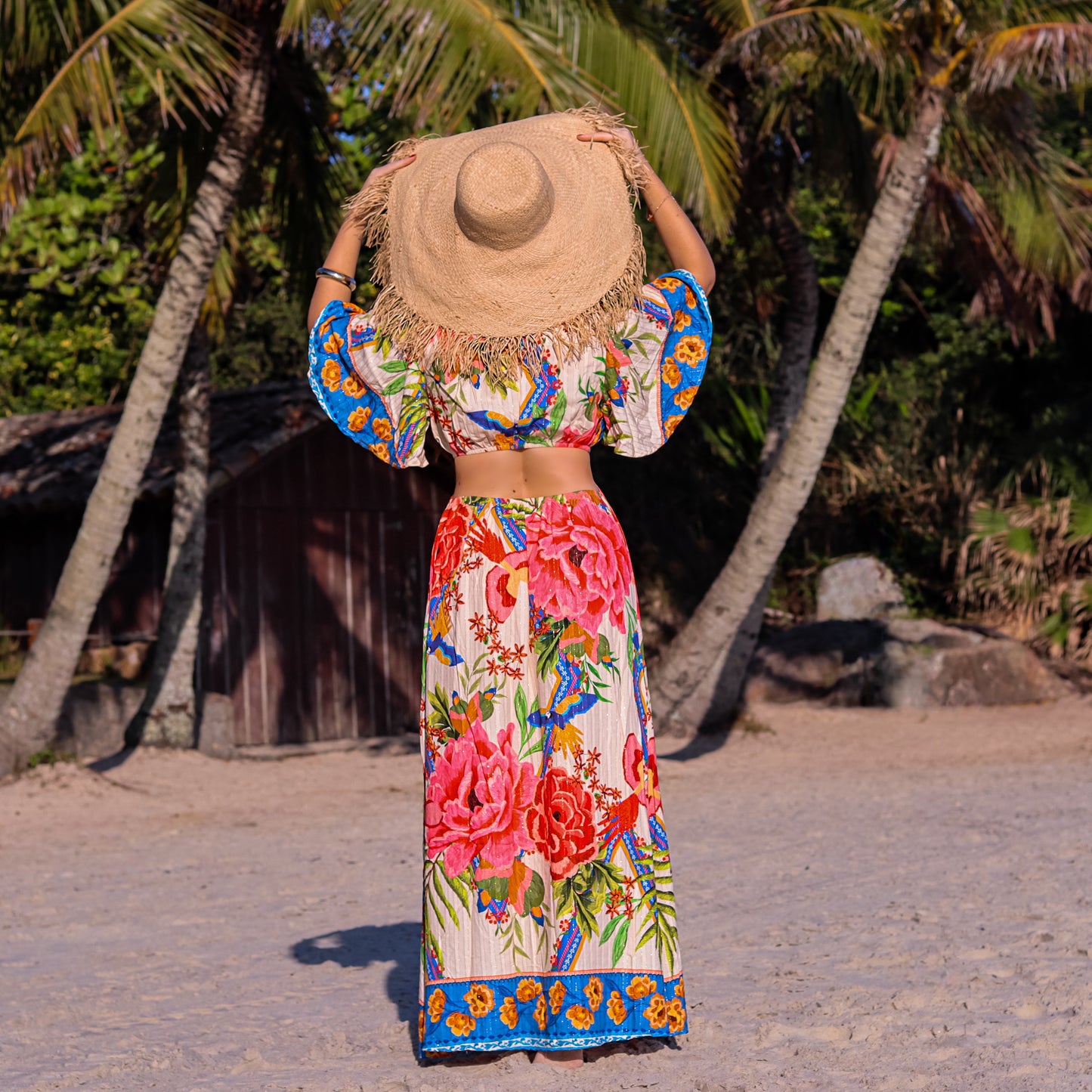 Vestido longo com recorte na cintura Julia